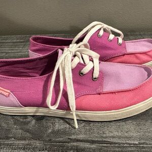Reef Women's Two-Tone Pink Canvas Flats